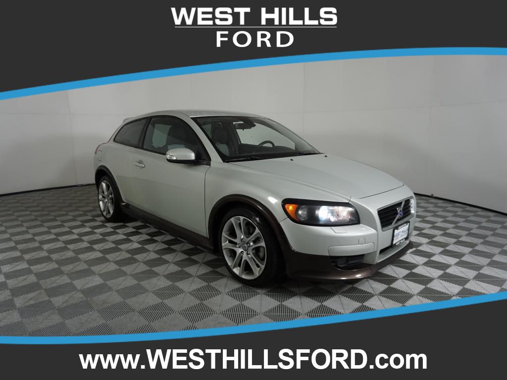 Pre Owned 2008 Volvo C30 Version 2 0 Fwd 2 Door Hatchback